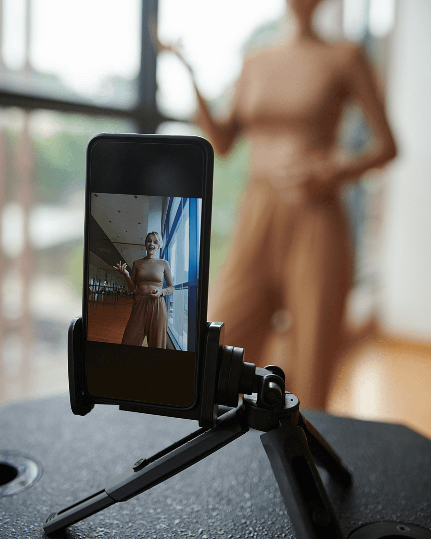 Why Showing Your Face Builds Trust on Social Media